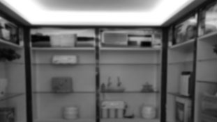 只會(huì)叫你開(kāi)專(zhuān)賣(mài)店，而且多數(shù)以家電模式銷(xiāo)售，且模式不成熟。